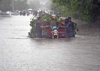 Karachi is once again devastated by heavy rainfall; five killed