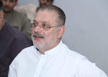 Sharjeel Memon expresses pleasure as Sindh Solid Waste Board starts garbage collection