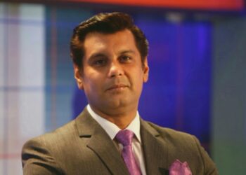 Slain journalist Arshad Sharif laid to rest at H-11 graveyard in Islamabad