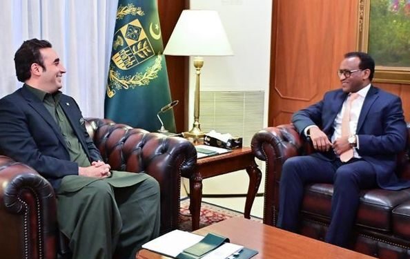 Minister Bilawal Bhutto welcomes Ethiopian ambassador for opening embassy in Pakistan (image courtesy: Facebook)