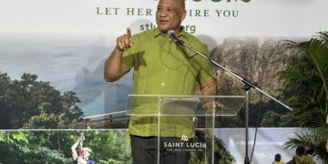 Saint Lucia: Deputy PM Ernest Hilaire showcases positive performance of tourism sector