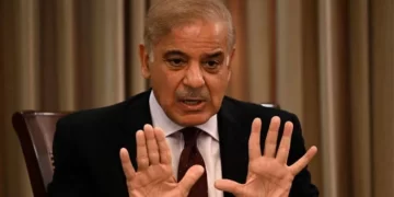 PM Sharif approves decision on major crackdown against sugar smuggling, hoarding, profiteering (Image Courtesy: Google)