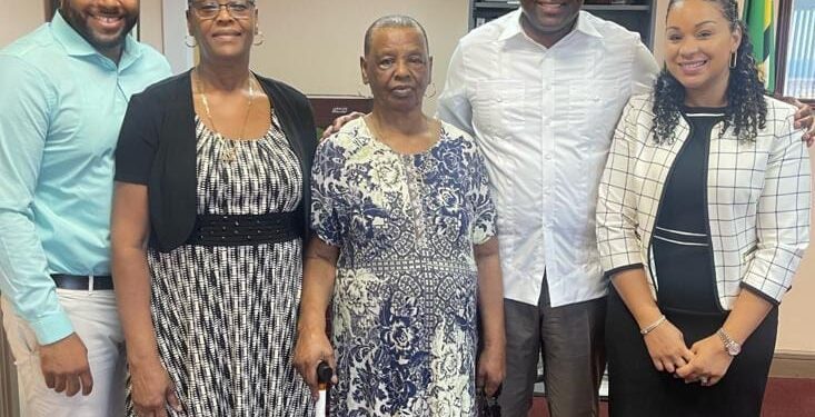 PM Roosevelt Skerrit meets friends from Boston- Jennifer Blanc, Claudia Douglas 