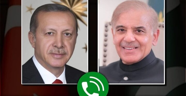 PM Sharif held telephone call with Prez Recep Erdogan, congratulates him on his re-election (Image Courtesy: Facebook)