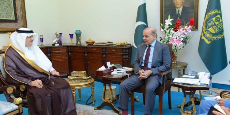 PM Sharif meets Saudi Ambassador Nawaf, thanked for support from their leadership (Image Courtesy: Facebook)