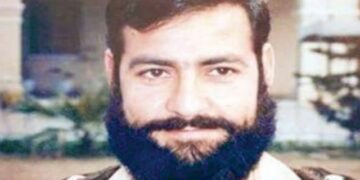 PM Sharif pays homage to Captain Karnal Sher Khan on his 24th Martyrdom Day (Image Courtesy: Google)