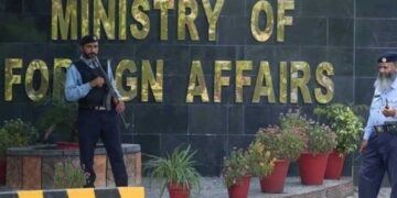 Pakistan condemns desecration of Holy Quran in Hague