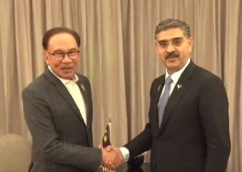Pakistan, Malaysia calls for immediate end to ongoing Gaza conflict (Image Courtesy: Twitter/PMO Pakistan)