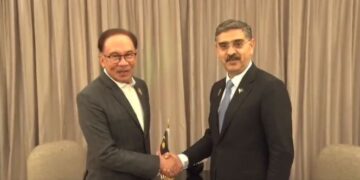 Pakistan, Malaysia calls for immediate end to ongoing Gaza conflict (Image Courtesy: Twitter/PMO Pakistan)