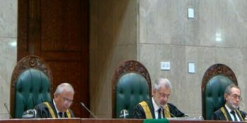 SC issues notices to Former ISI DG Hamid, 4 others in case of removal of Ex-Judge Siddiqui (Image Courtesy: Google)