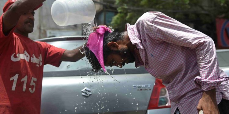 Punjab health dept directs health facilities to follow, execute SOPs (Image Courtesy: Google)