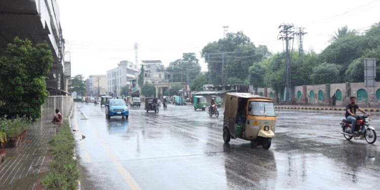Khyber Pakhtunkhwa: Inclement rain claims two lives, one injured in Charsadda District
